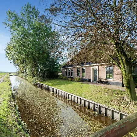 Apartment Beautiful In With Garden Sint Maartensbrug